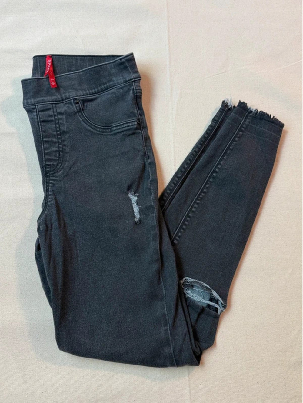 SPANX Distressed Black Pull-On Skinny Jeans Size Small Petite Raw Hem